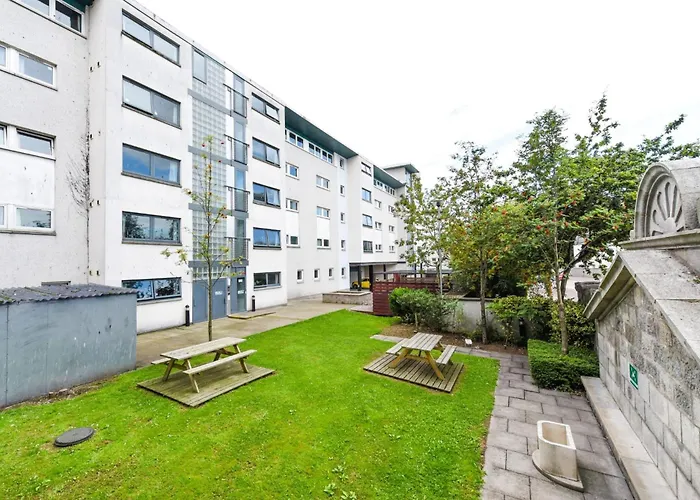 Ensuites At Mealmarket Exchange In Aberdeen